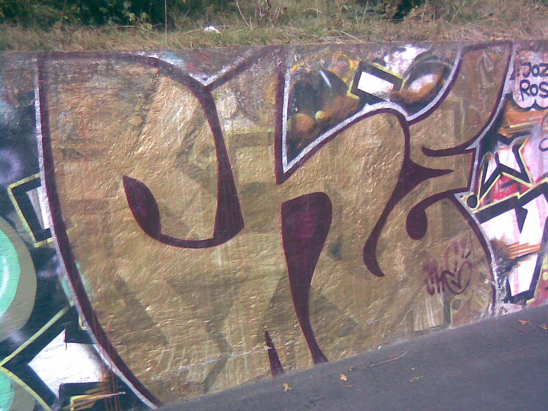 a405ffa584_54220999_v2