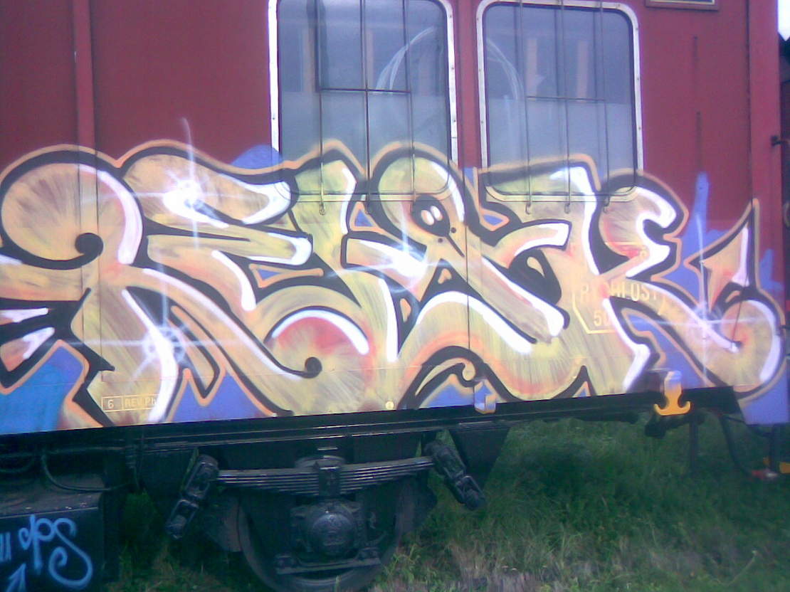 b975101b8f_50546307_v2